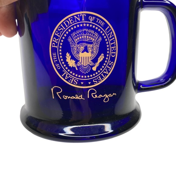 Ronald Reagan Vintage Cobalt Blue Coffee Mug + San Francisco Chronicles 6/4/2004 - Picture 10 of 15